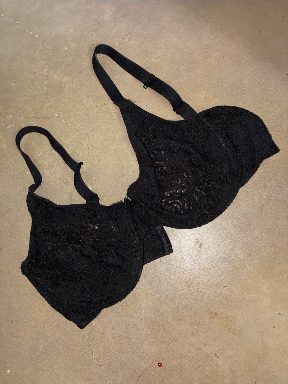 Wacoal Black Lace Full-Coverage Underwire Bra